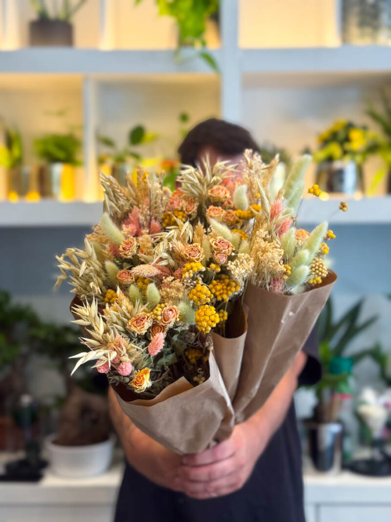 Dried Flowers – Ανθοδέσμη με Αποξηραμένα Λουλούδια