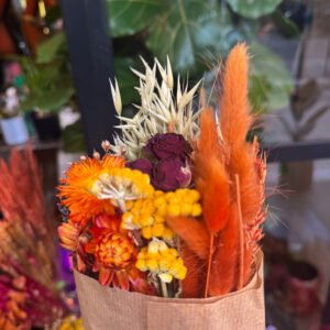 Alternative view of Ανθοδέσμη με Αποξηραμένα Λουλούδια σε Γήινες Αποχρώσεις